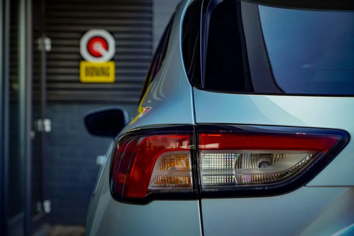 2.5 PHEV Titanium / Afneembare trekhaak / Privacy Glass / Stoelverwarming / Incl BTW