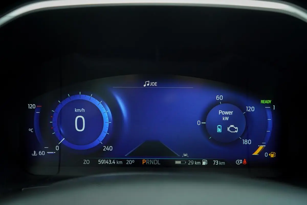 2.5 PHEV Titanium / Afneembare trekhaak / Privacy Glass / Stoelverwarming / Incl BTW
