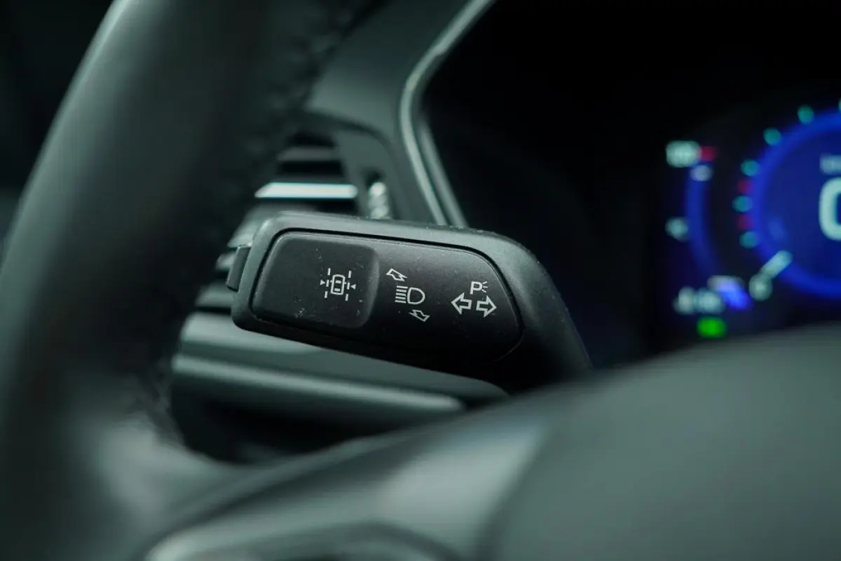 2.5 PHEV Titanium / Afneembare trekhaak / Privacy Glass / Stoelverwarming / Incl BTW