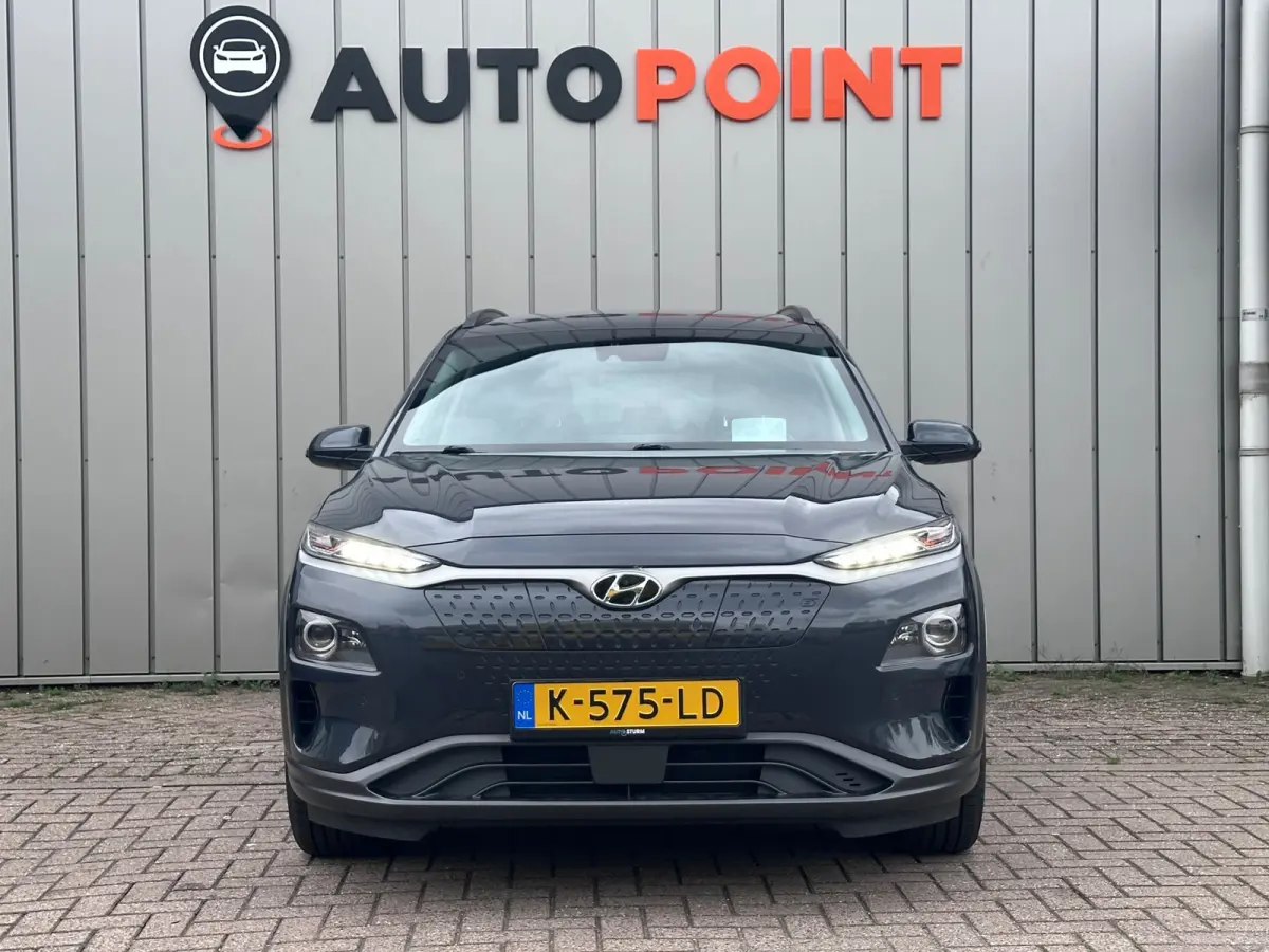 EV Premium 64 kWh SOH 100% TREKHAAK FASE 3 HEAD-UP LEER EL STOELEN