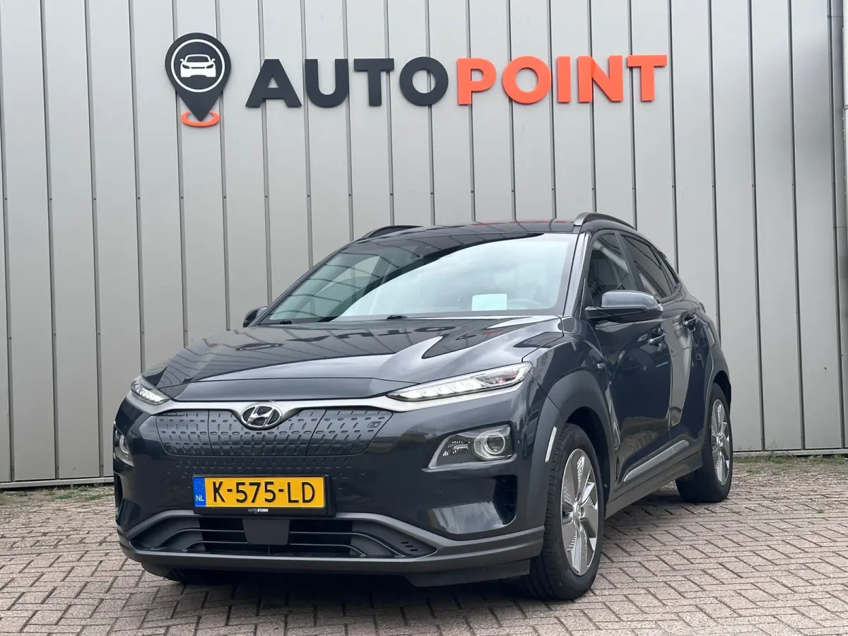 EV Premium 64 kWh SOH 100% TREKHAAK FASE 3 HEAD-UP LEER EL STOELEN
