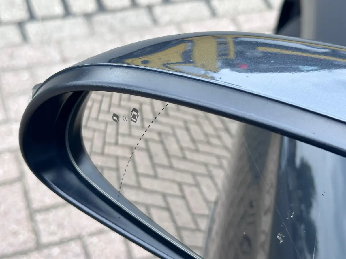 EV Premium 64 kWh SOH 100% TREKHAAK FASE 3 HEAD-UP LEER EL STOELEN