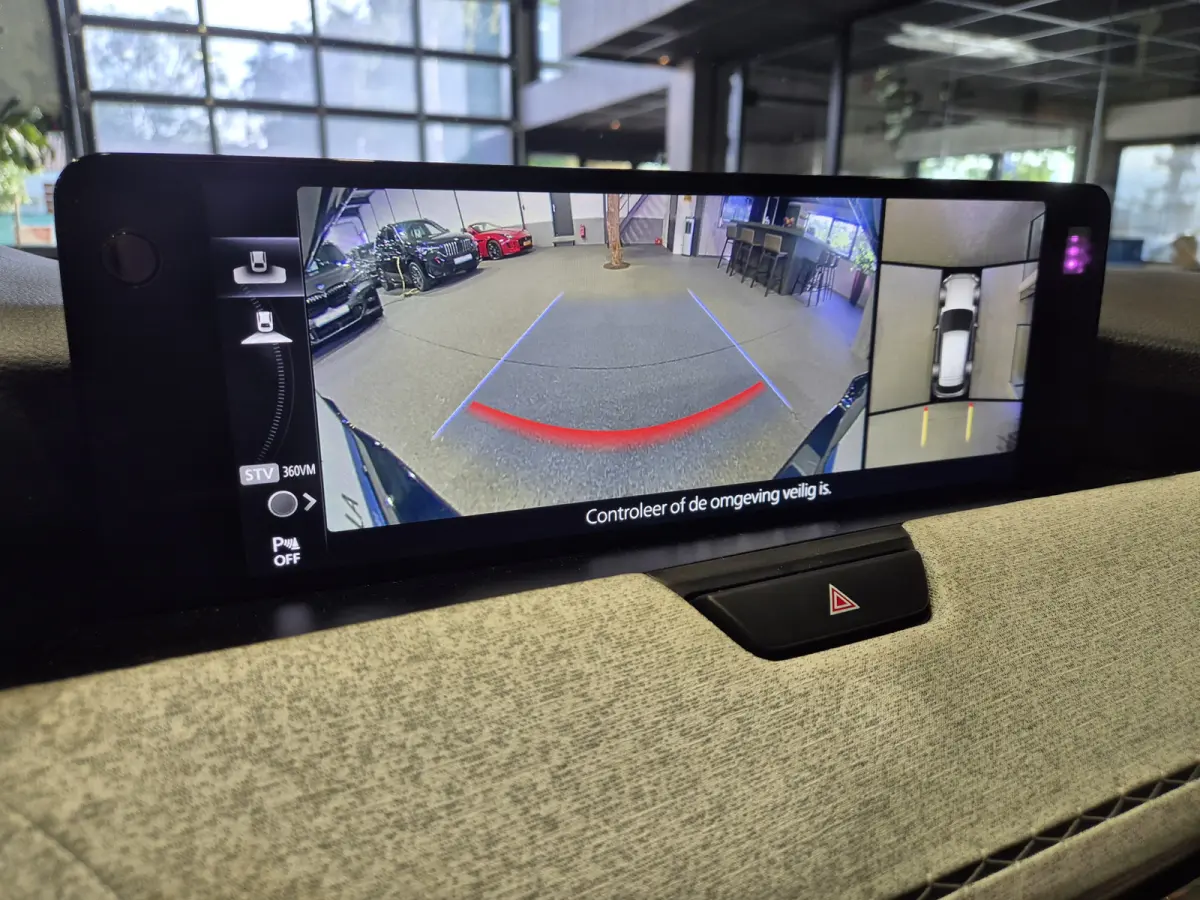2.5 e-SkyActiv PHEV Takumi Bose | HUD | el Trekhaak | 360 Camera | Leder