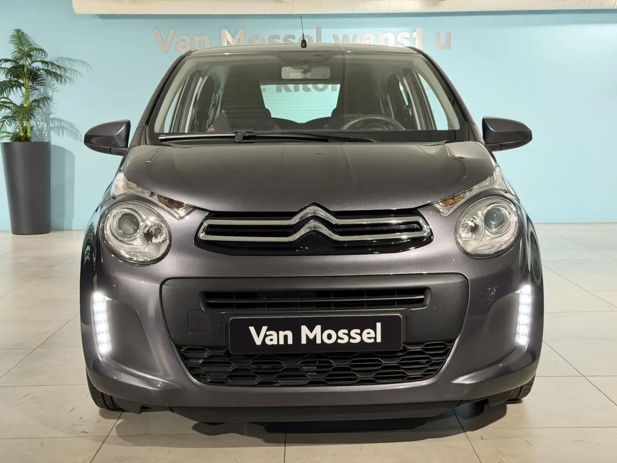 1.0 VTi Feel | Camera | Apple carplay & Android Auto | BOM VOL!