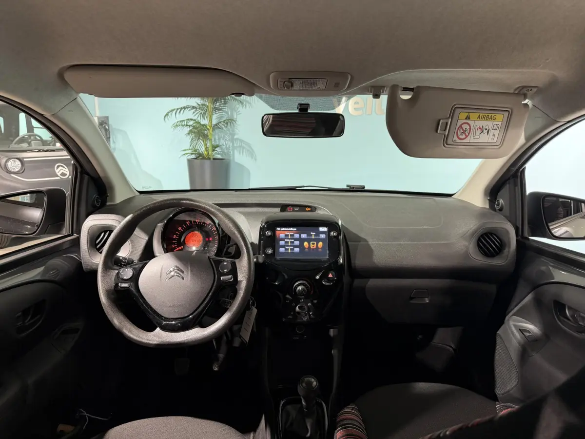 1.0 VTi Feel | Camera | Apple carplay & Android Auto | BOM VOL!