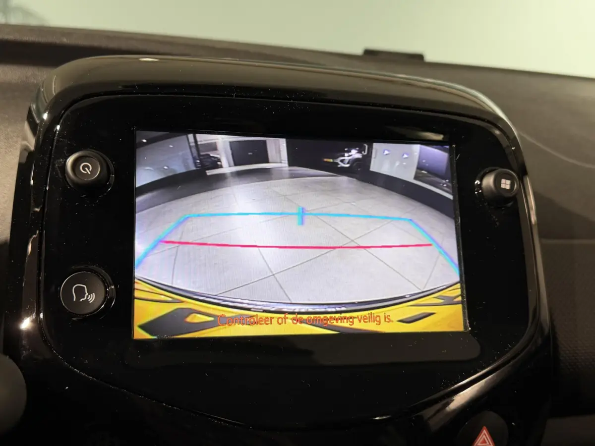 1.0 VTi Feel | Camera | Apple carplay & Android Auto | BOM VOL!