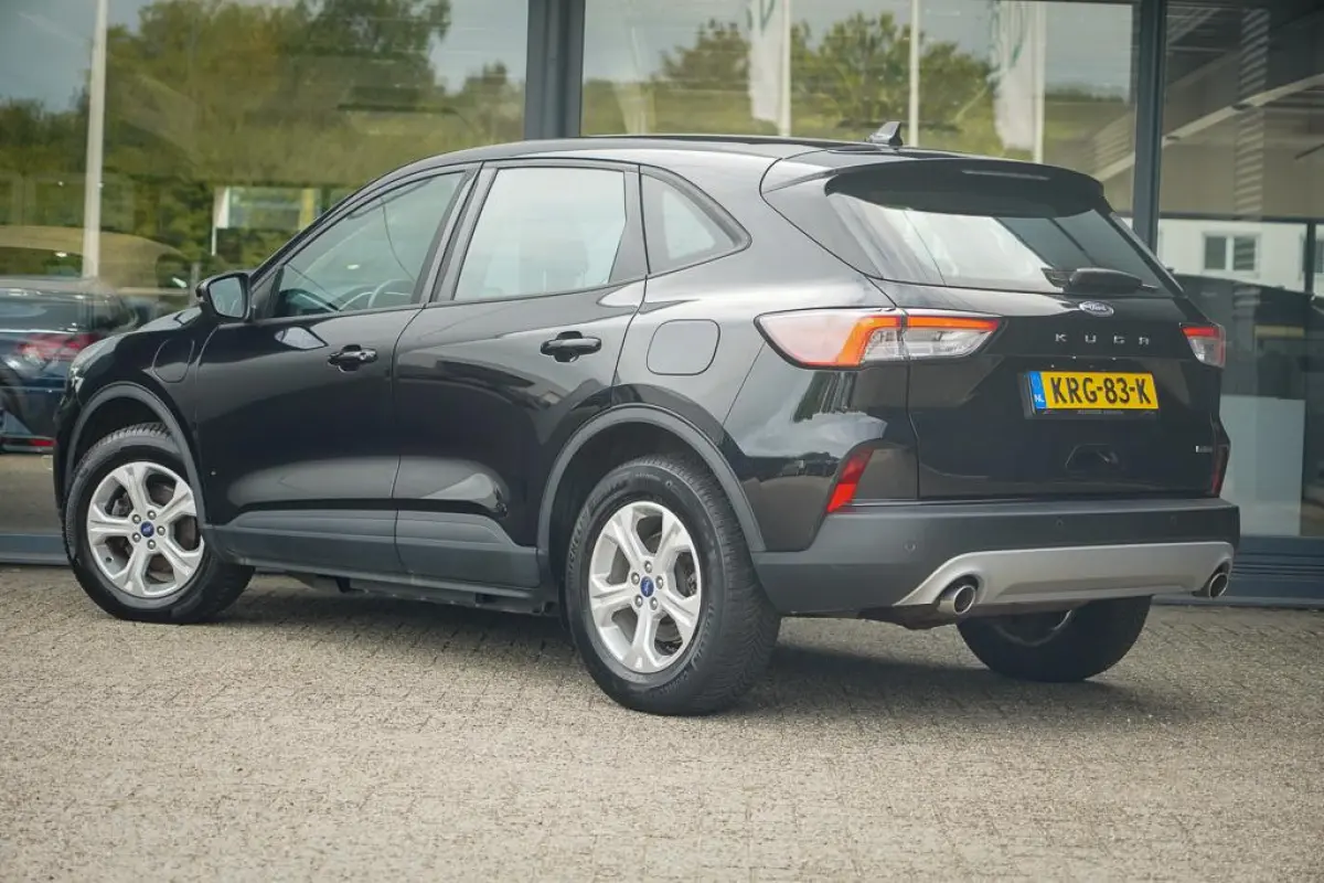2.5 PHEV Titanium / Winter Pack / Zwart Metallic / Incl BTW
