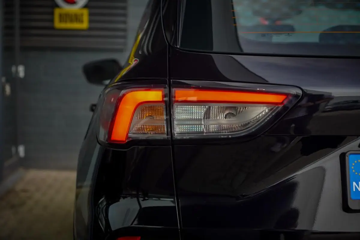 2.5 PHEV Titanium / Winter Pack / Zwart Metallic / Incl BTW