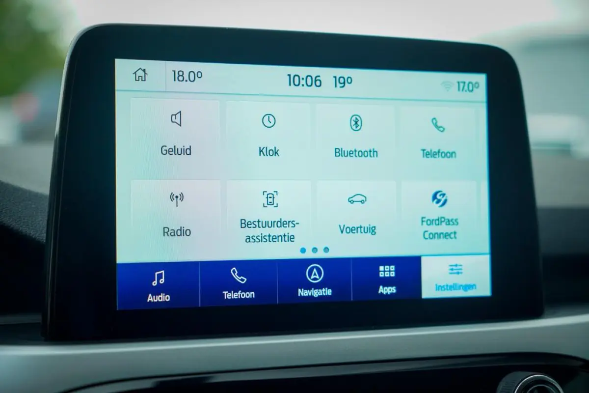 2.5 PHEV Titanium / Winter Pack / Zwart Metallic / Incl BTW
