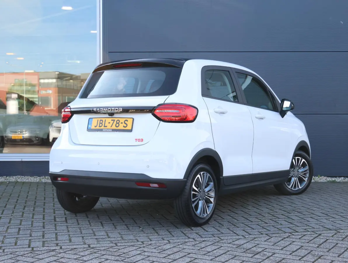 Design 37.3 kWh 1e Eigenaar | ACCU 100% | Keyless | Camera | 15" LMV