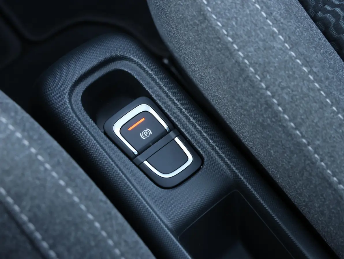 Design 37.3 kWh 1e Eigenaar | ACCU 100% | Keyless | Camera | 15" LMV