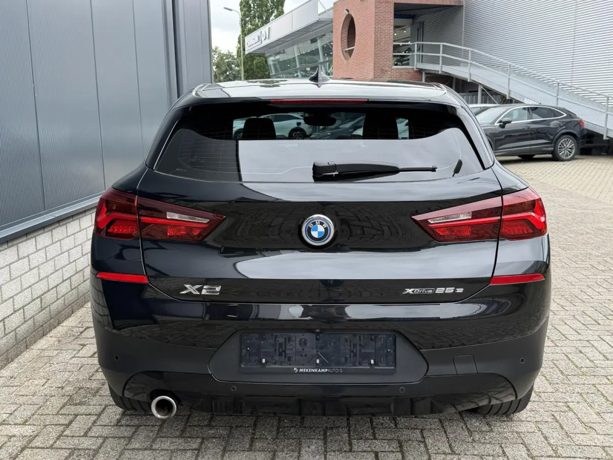xDrive25e 18"/Leder/Harman Kardon/Camera/Apple Carplay & Android Auto