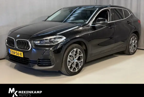 xDrive25e 18"/SOH 92%/Leder/Harman Kardon/Camera/Apple Carplay & Android Auto
