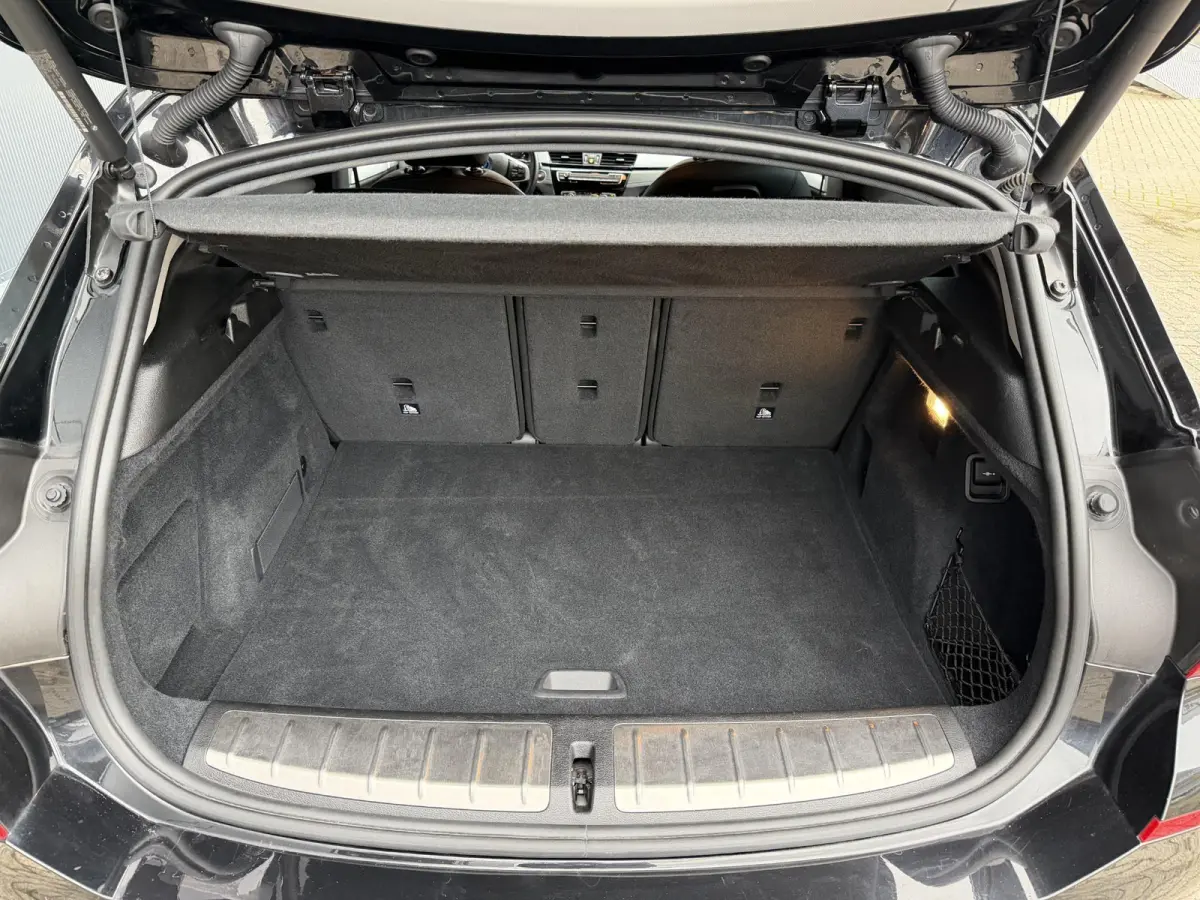 xDrive25e 18"/Leder/Harman Kardon/Camera/Apple Carplay & Android Auto