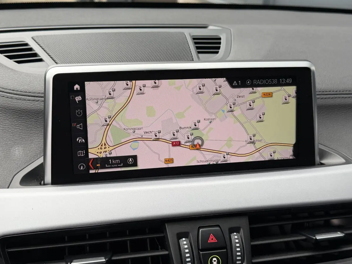 xDrive25e 18"/Leder/Harman Kardon/Camera/Apple Carplay & Android Auto