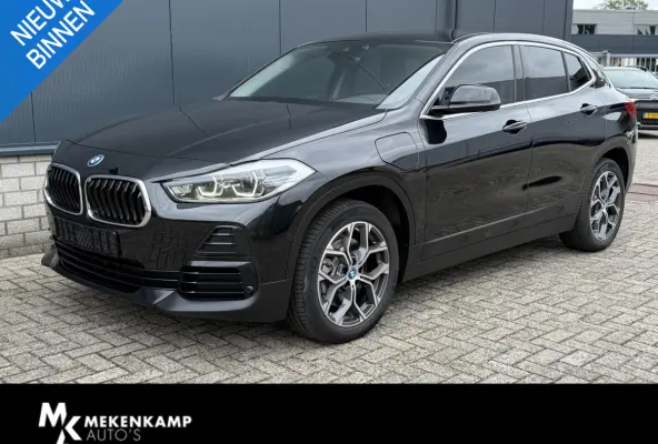 xDrive25e 18"/Leder/Harman Kardon/Camera/Apple Carplay & Android Auto