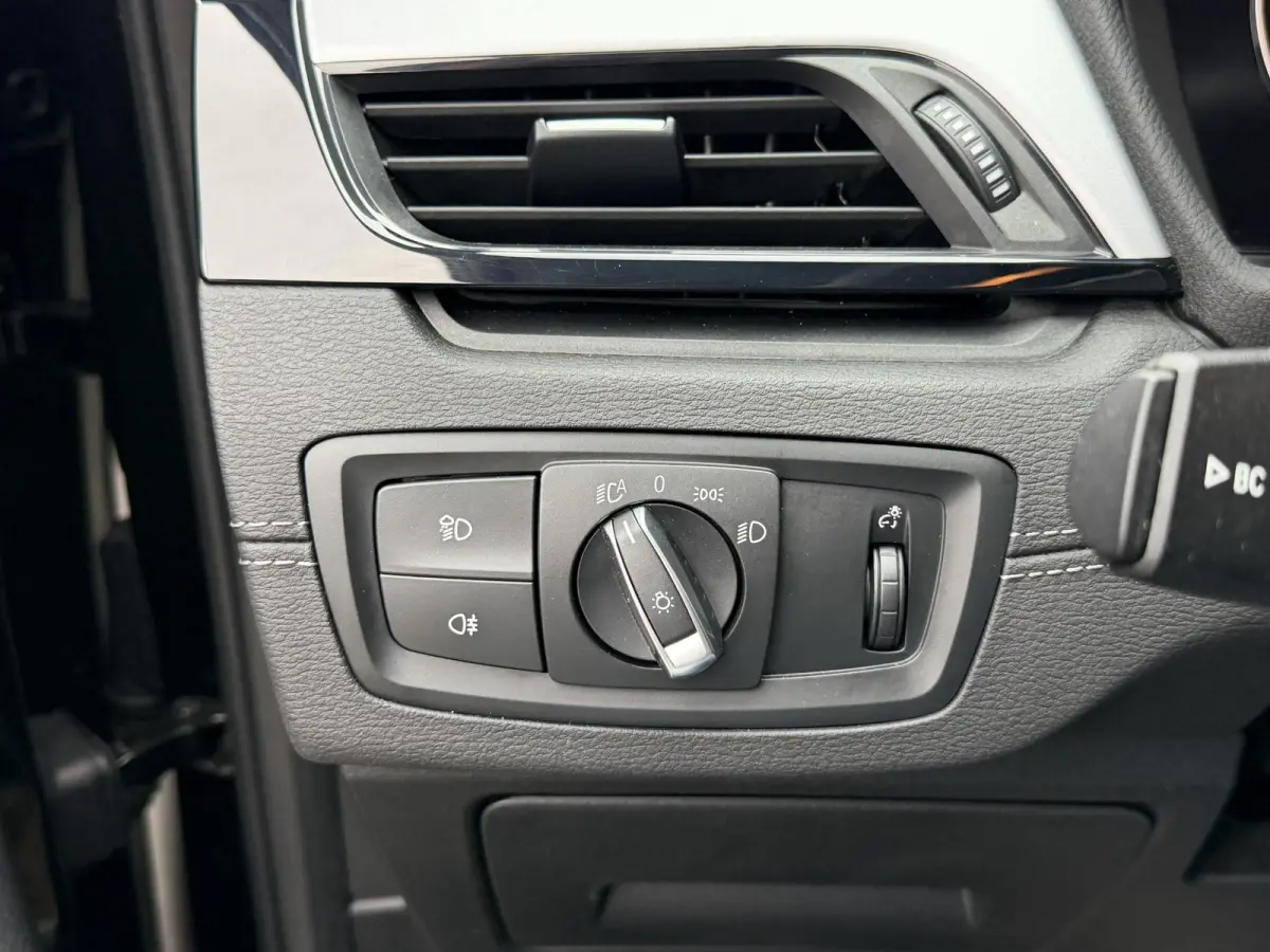 xDrive25e 18"/Leder/Harman Kardon/Camera/Apple Carplay & Android Auto