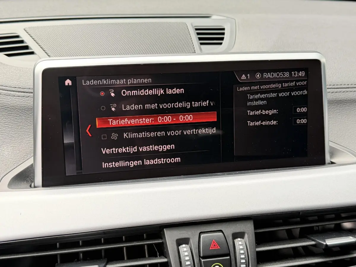 xDrive25e 18"/Leder/Harman Kardon/Camera/Apple Carplay & Android Auto