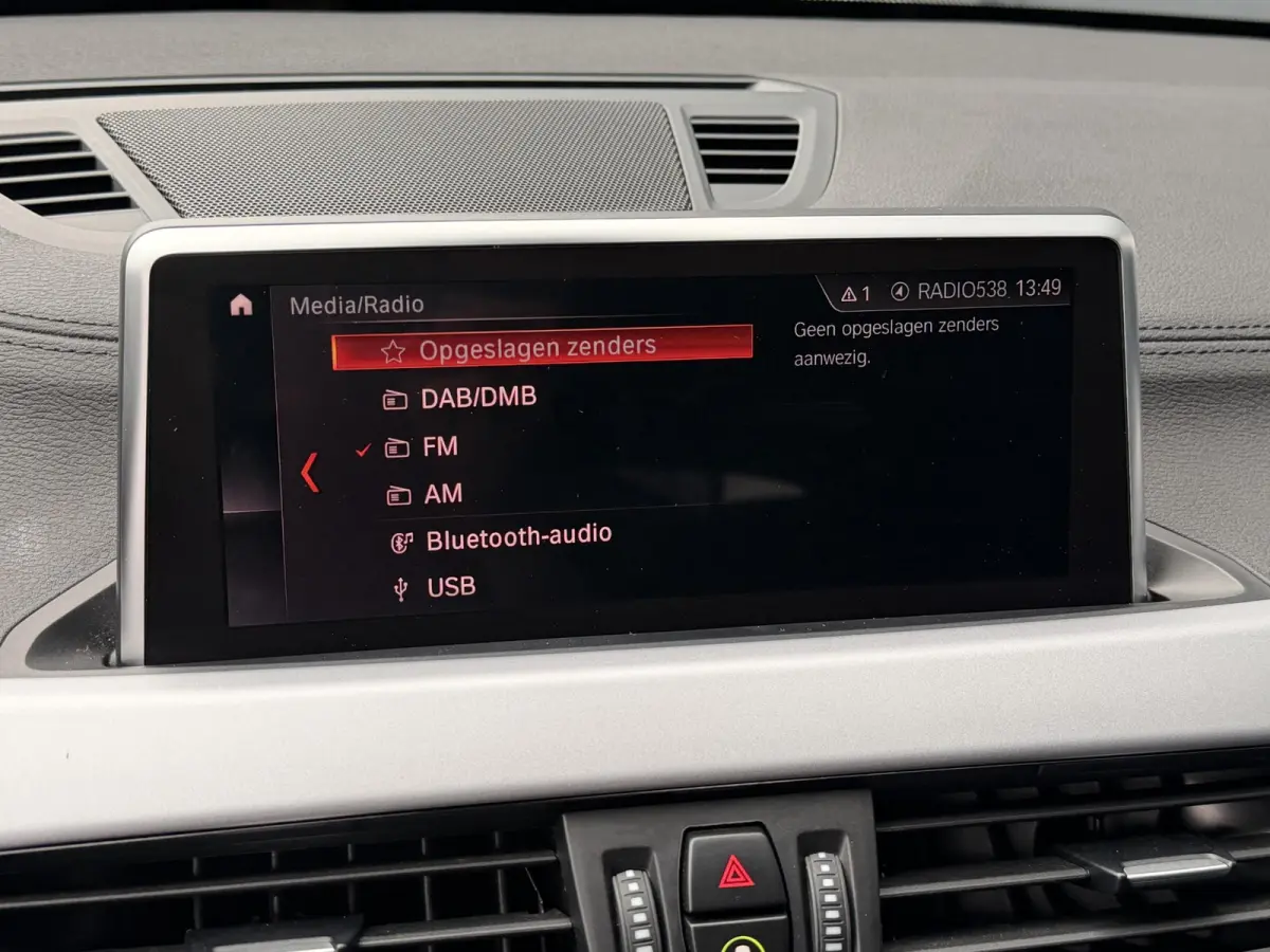xDrive25e 18"/Leder/Harman Kardon/Camera/Apple Carplay & Android Auto