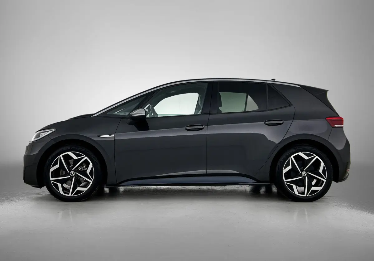 First Plus 58 kWh | 204 PK | SoH 91,21% | Apple Carplay/Android Auto | navigatiesysteem full map | Achteruitrijcamera | DAB ontvanger | Cruise control adaptief met Stop&Go |
