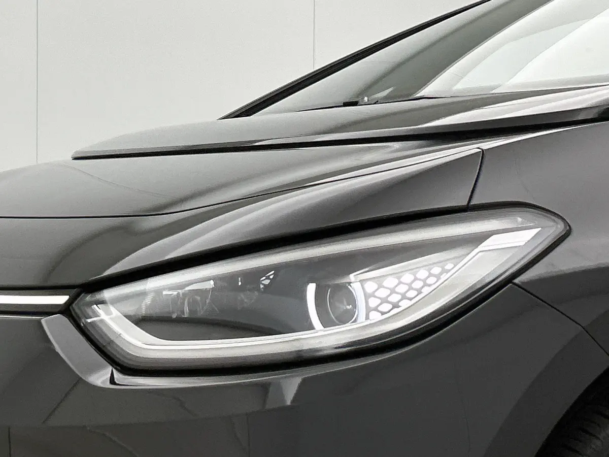 First Plus 58 kWh | 204 PK | SoH 91,21% | Apple Carplay/Android Auto | navigatiesysteem full map | Achteruitrijcamera | DAB ontvanger | Cruise control adaptief met Stop&Go |