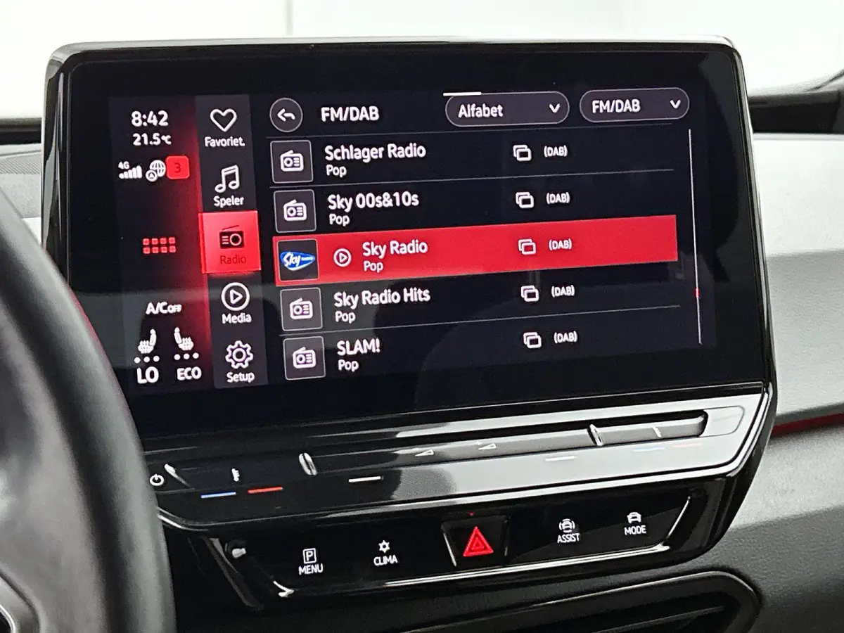 First Plus 58 kWh | 204 PK | SoH 91,21% | Apple Carplay/Android Auto | navigatiesysteem full map | Achteruitrijcamera | DAB ontvanger | Cruise control adaptief met Stop&Go |