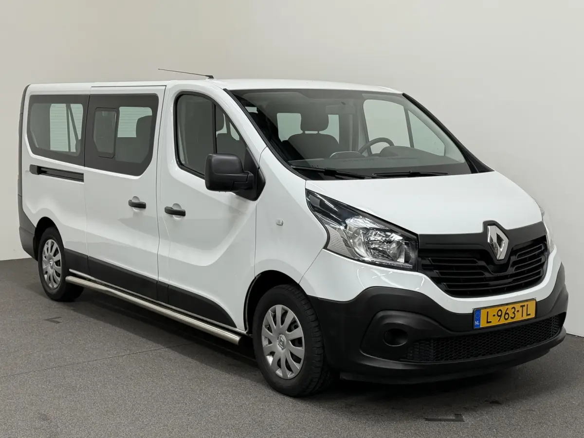 1.6 dCi Grand Zen Energy 9persoons PERSONENBUS Incl. BTW/BPM Airco Navi Cruise Control