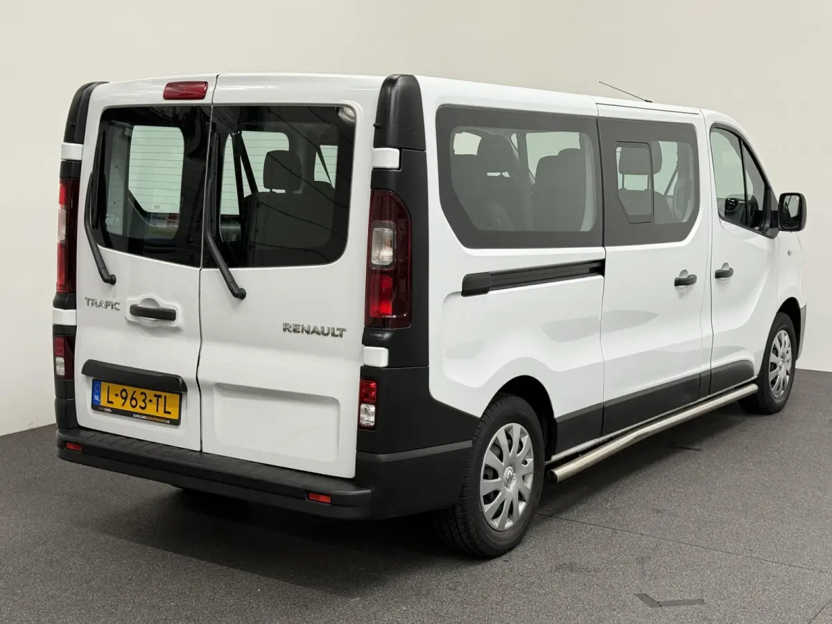 1.6 dCi Grand Zen Energy 9persoons PERSONENBUS Incl. BTW/BPM Airco Navi Cruise Control