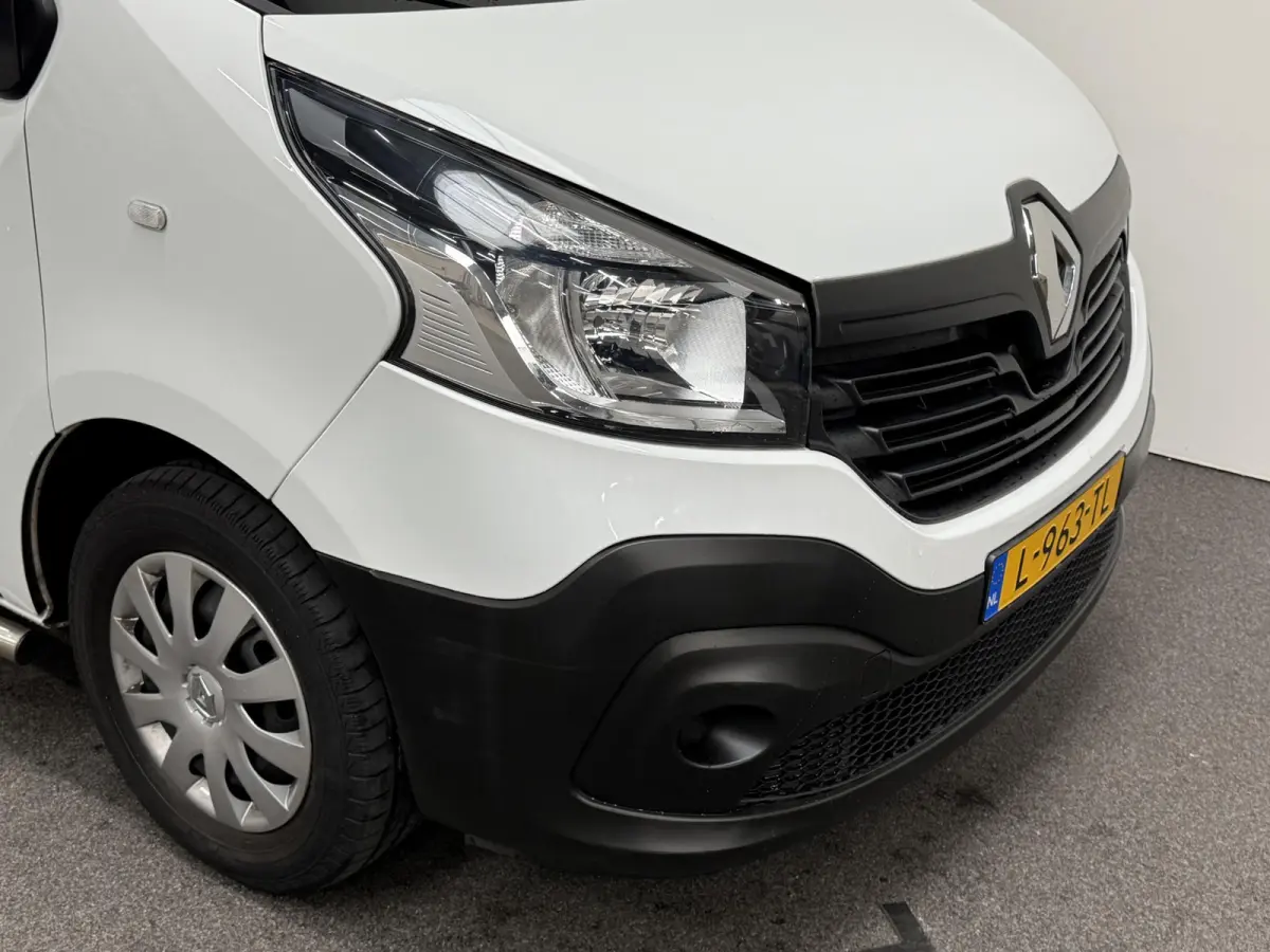 1.6 dCi Grand Zen Energy 9persoons PERSONENBUS Incl. BTW/BPM Airco Navi Cruise Control