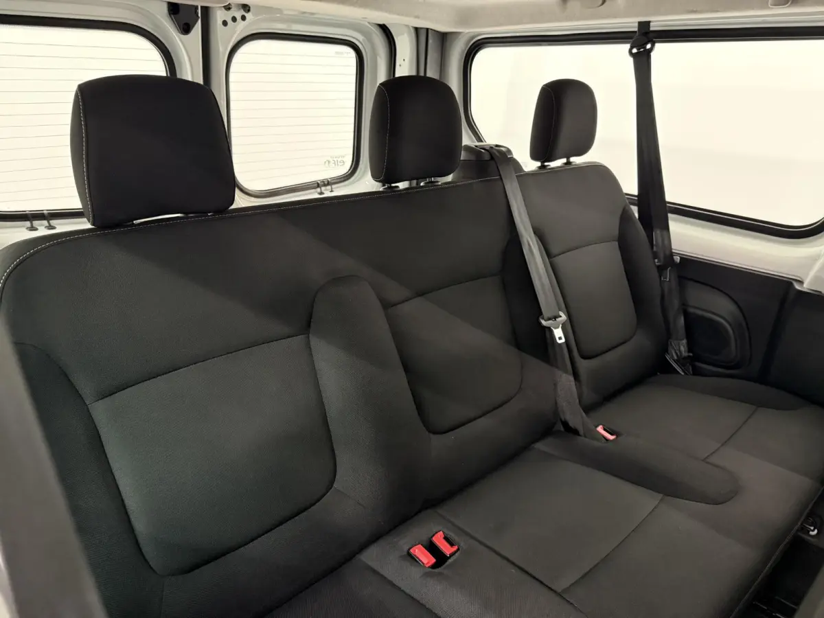 1.6 dCi Grand Zen Energy 9persoons PERSONENBUS Incl. BTW/BPM Airco Navi Cruise Control
