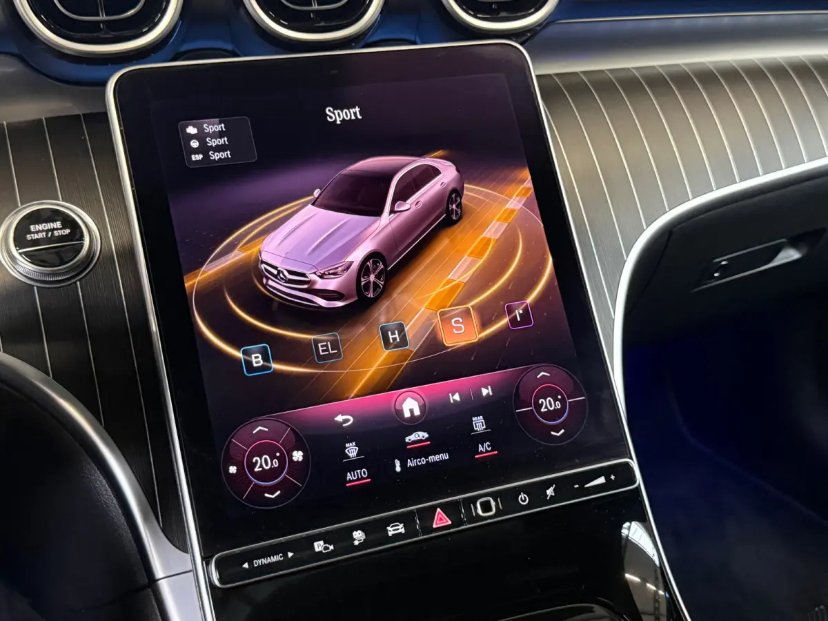 300 e AMG Pano Memory Burmester Distronic Massage 360 Digital Led Sfeer