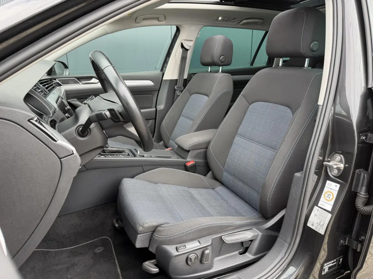 1.4 TSI PHEV GTE Business 18"/Panoramadak/Trekhaak/Camera/PDC v+a/Elektrische klep/Apple Carplay & Android Auto