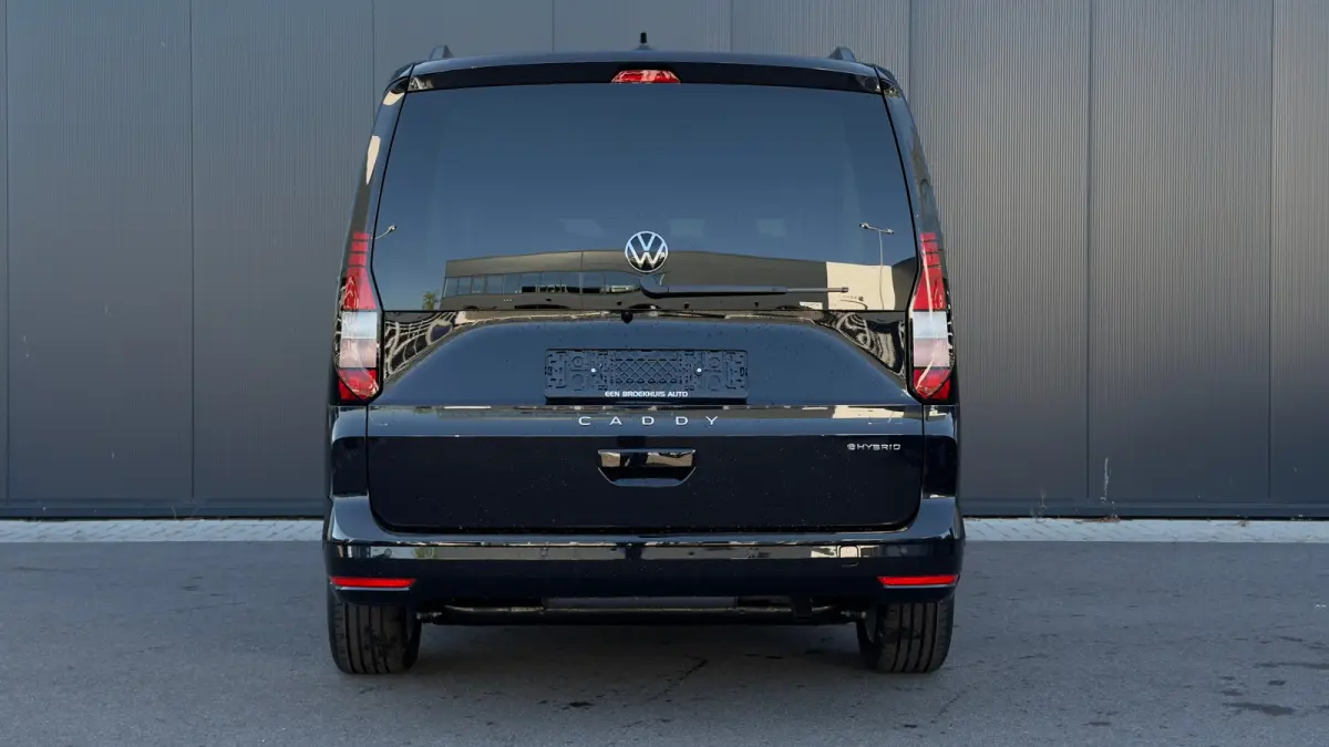 Maxi Life e-Hybrid | 7 Persoons | Stoelverwarming | Camera | Adaptive Cruise |