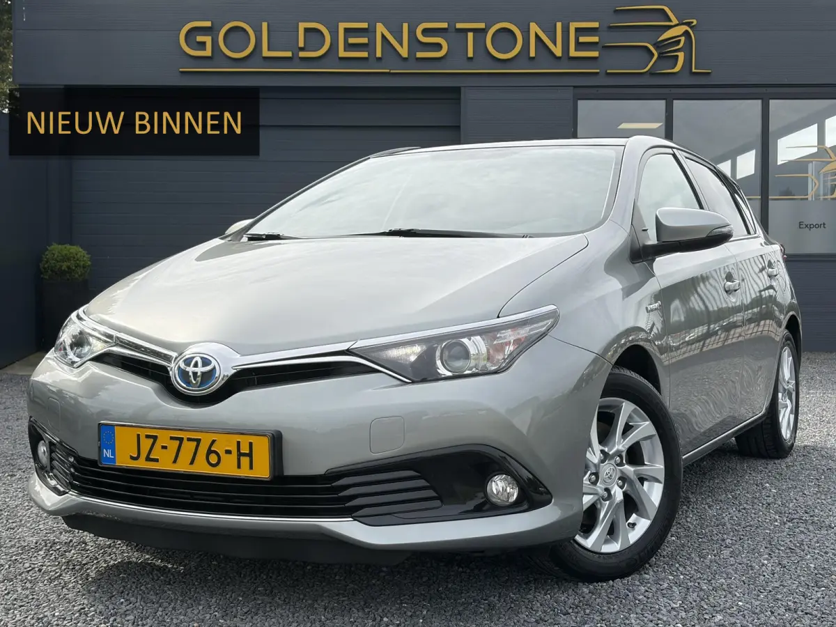 1.8 Hybrid Trend ✓Dealer Onderhouden✓2e Eigenaar✓Pano✓Trekhaak✓Camera✓Navi✓Clima✓Cruise✓Lm velgen✓Extra Winterset✓136pk✓N.A.P✓Apk tot 07-2027