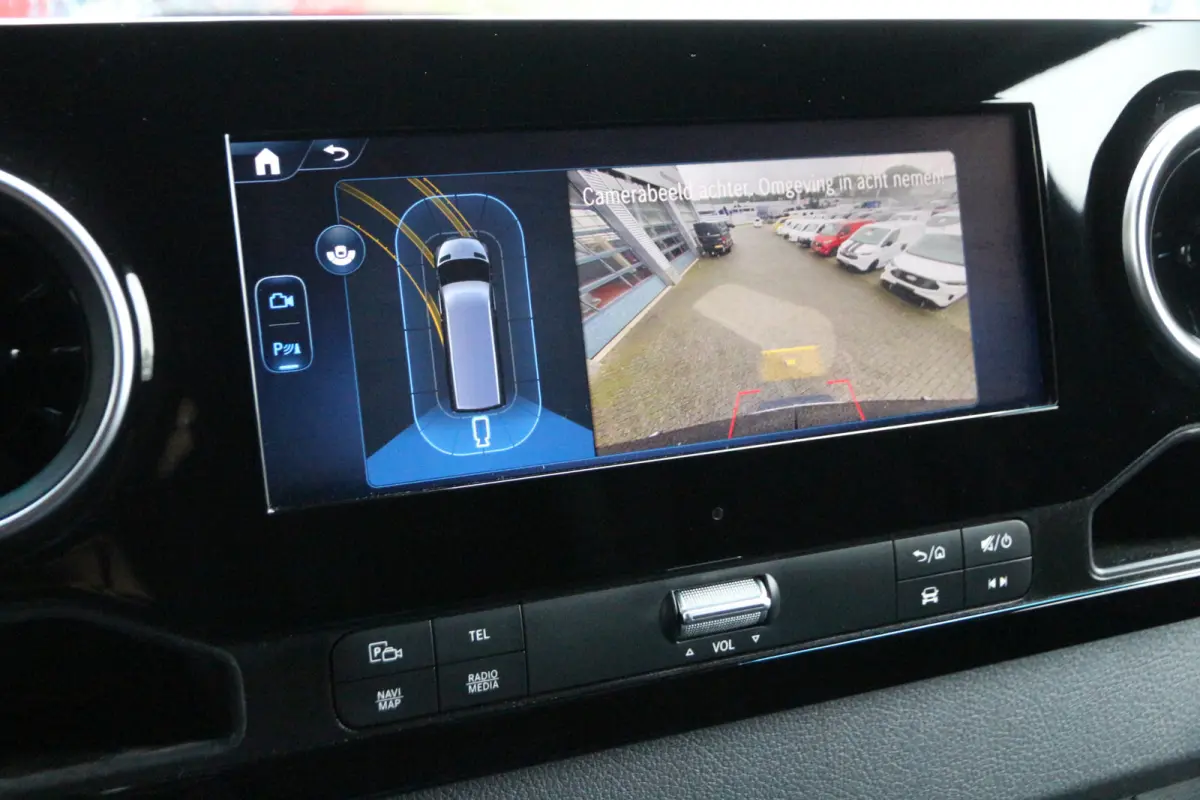 317 CDI | Aut. | RWD | L2H2 | Navi | Camera | Clima..