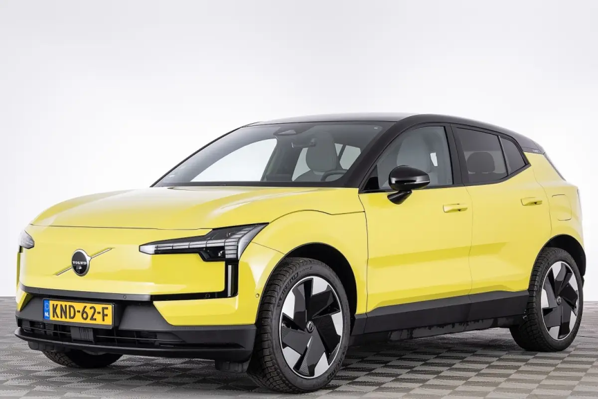 Single Motor Extended Range 69 kWh Ultra | PANORAMADAK | EL. STOELEN | harman/kardon | EL.STOELEN | SOH: 97.6% |
