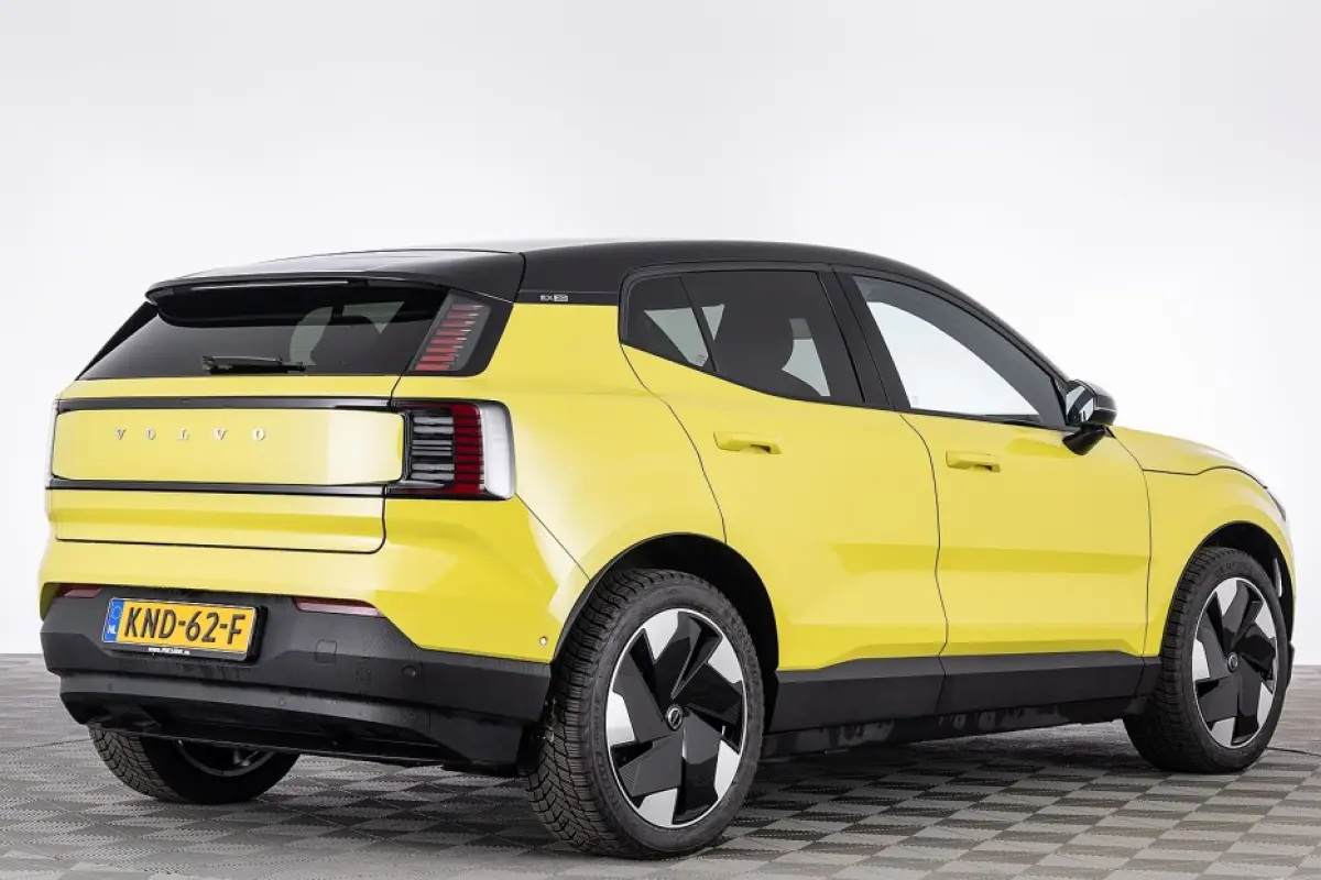 Single Motor Extended Range 69 kWh Ultra | PANORAMADAK | EL. STOELEN | harman/kardon | EL.STOELEN | SOH: 97.6% |