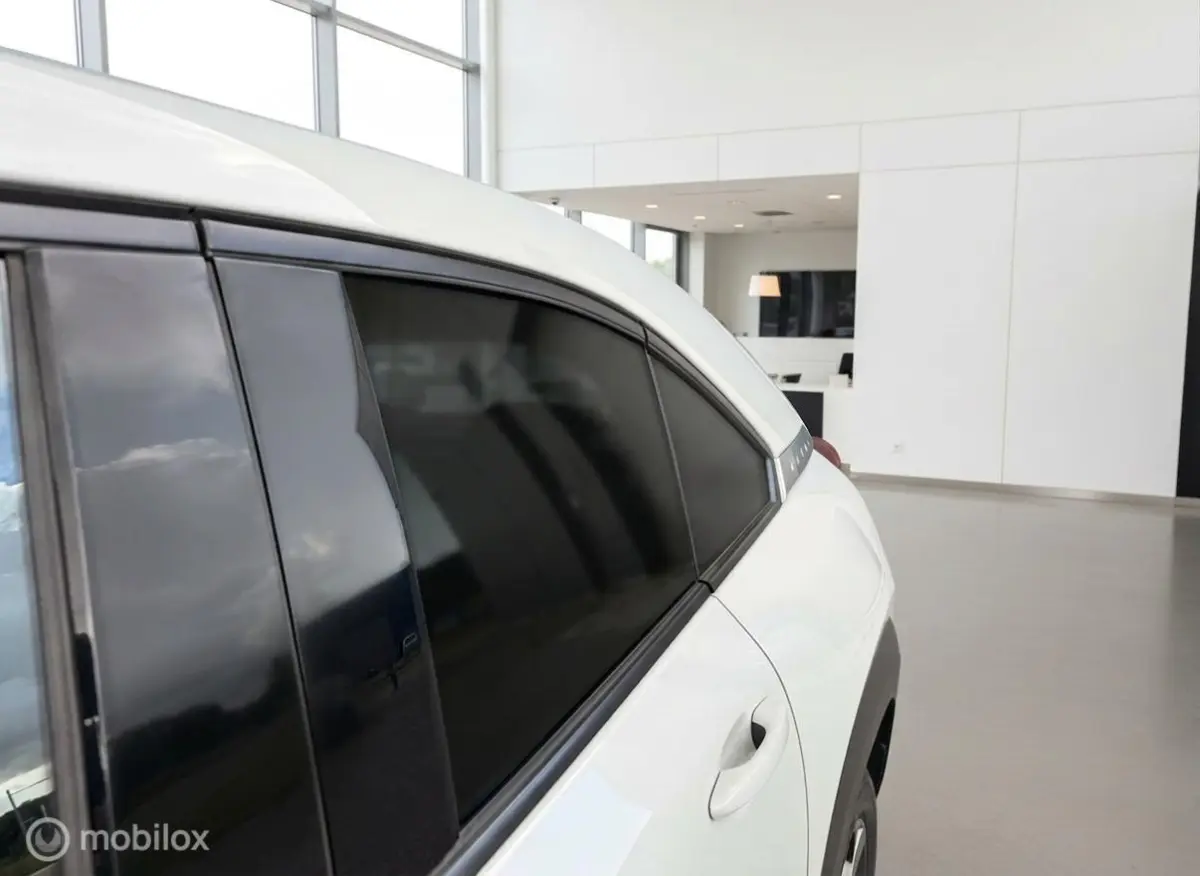e-SkyActiv 145 Comfort | SOH 93%| HUD | Memory | Camera | 18” | Ceramic