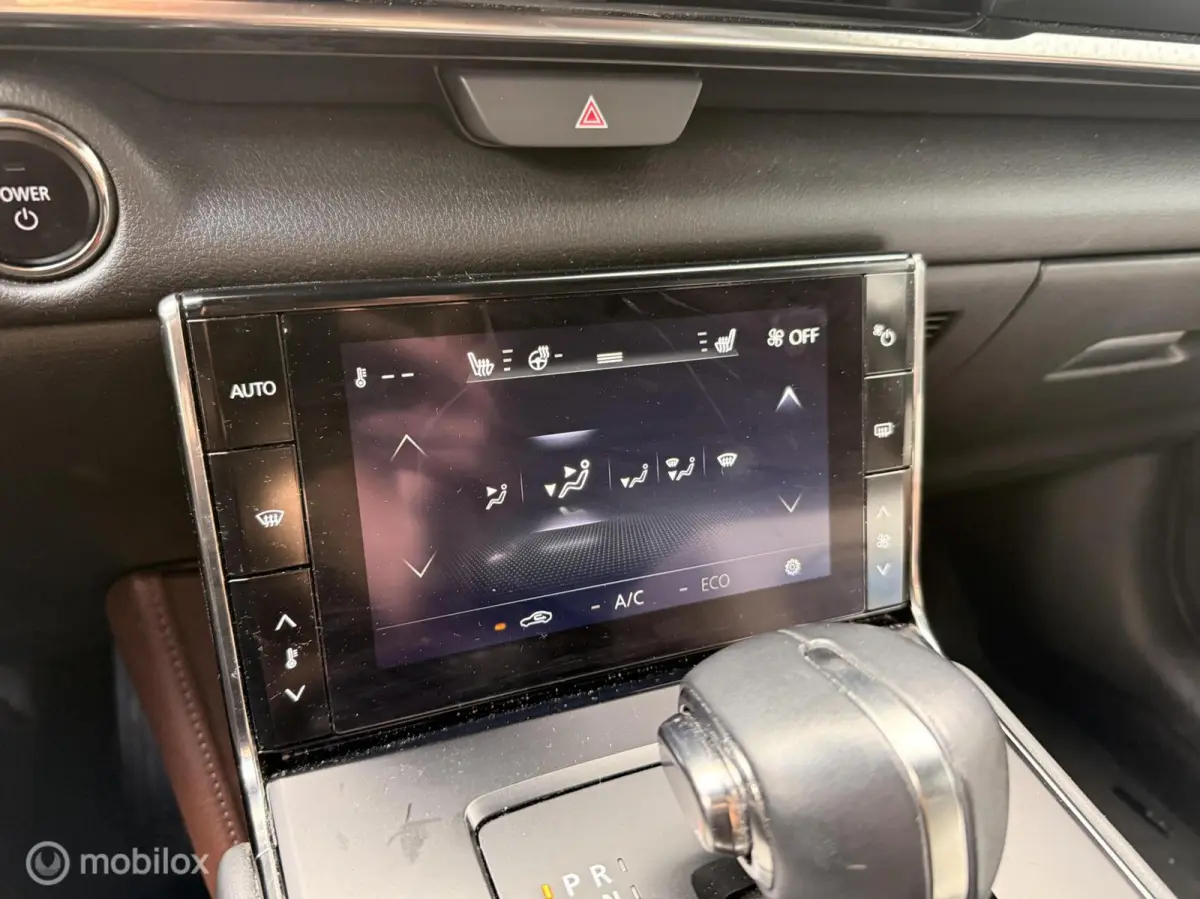 e-SkyActiv 145 Comfort | SOH 93%| HUD | Memory | Camera | 18” | Ceramic