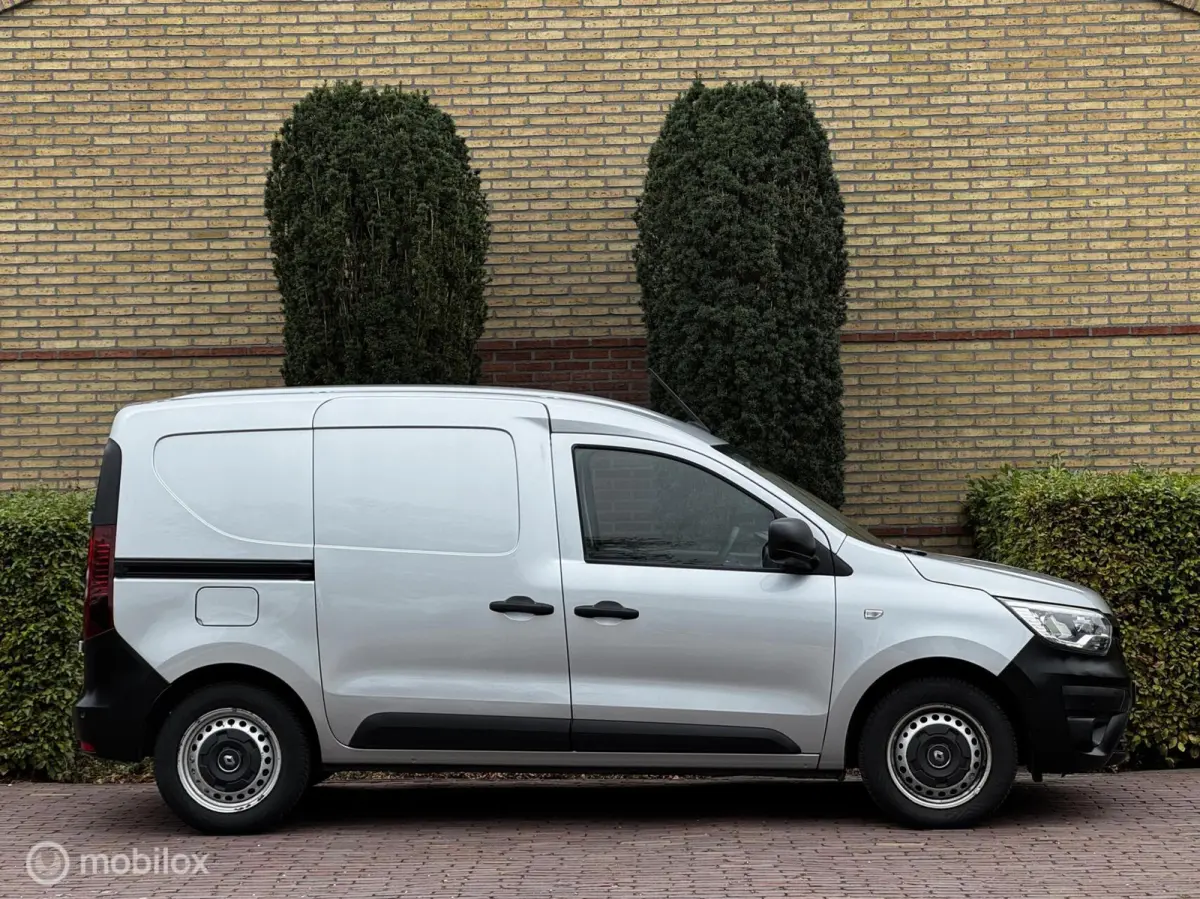 1.5 dCi 75 Generique Camera*Cruise*Bluetooth