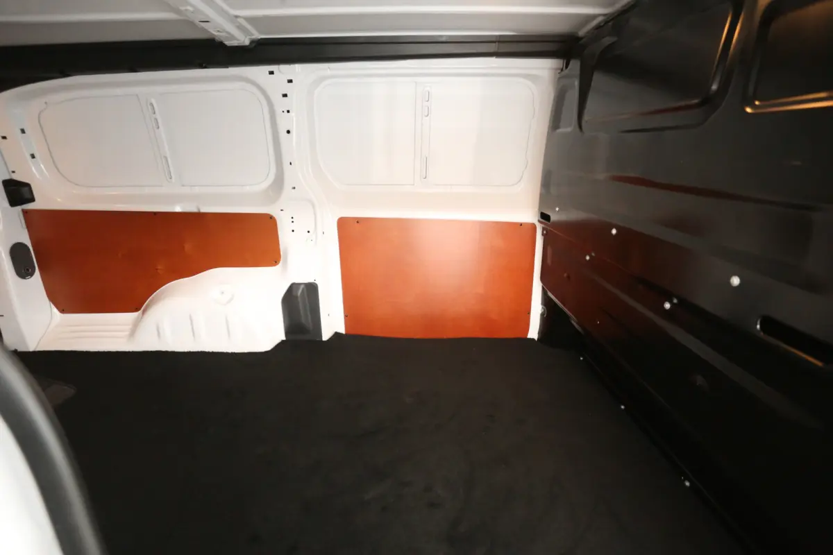 75 kWh L3H1 Long Range | Snelladen | SOH 94% | Airco | Cruise | 3 Zits | Parkeersens.