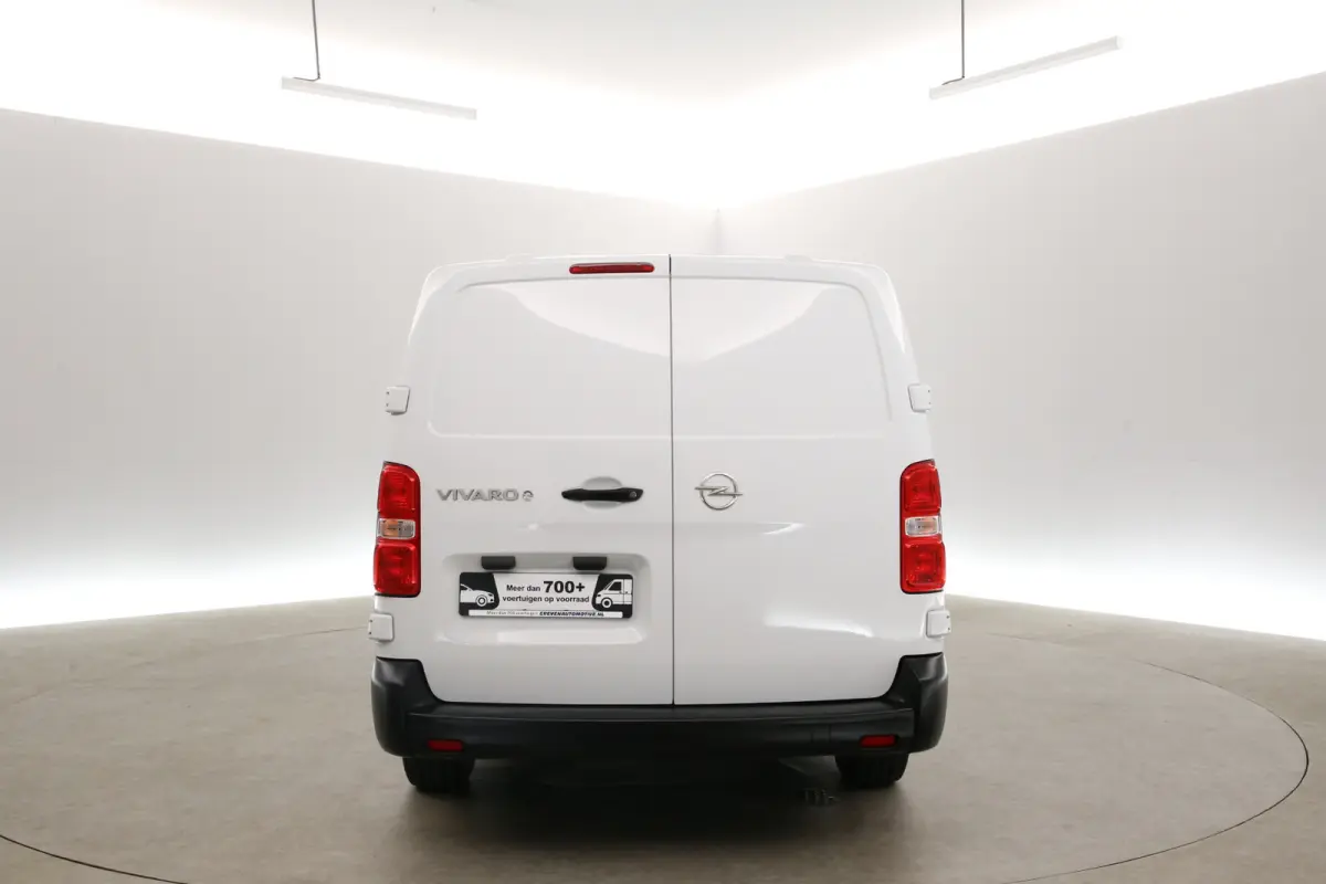 75 kWh L3H1 Long Range | Snelladen | SOH 94% | Airco | Cruise | 3 Zits | Parkeersens.