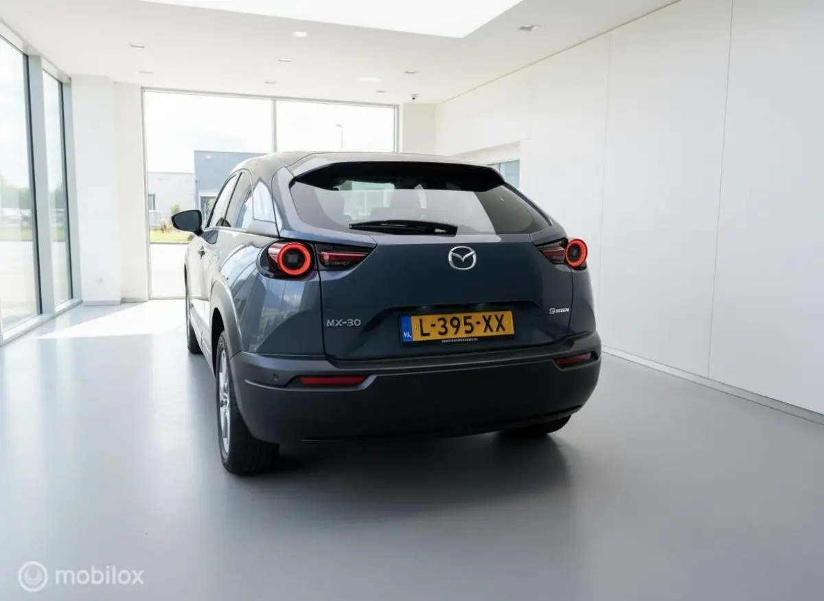 e-SkyActiv 145 36 kWh | SOH 94% MOBA | Camera | Stoel-/Stuurverwarming | 18”