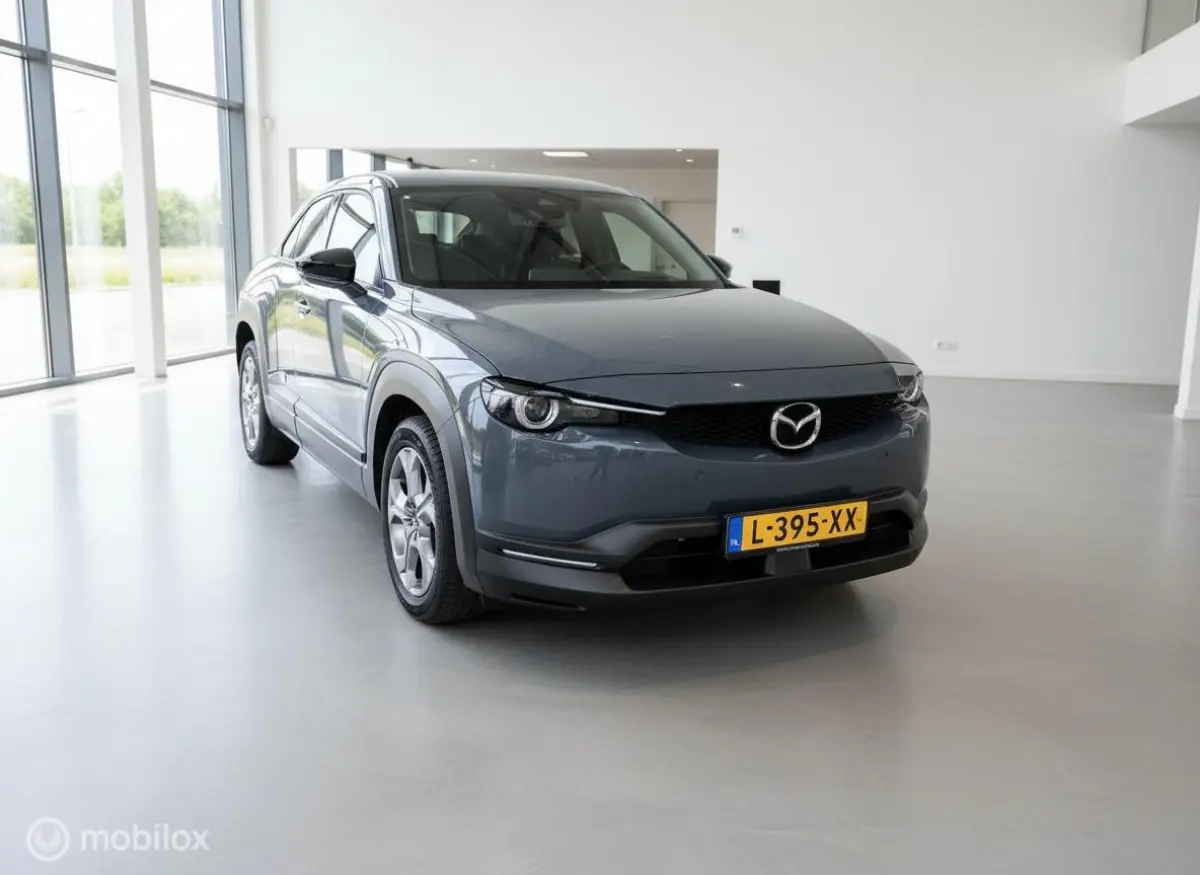 e-SkyActiv 145 36 kWh | SOH 94% MOBA | Camera | Stoel-/Stuurverwarming | 18”