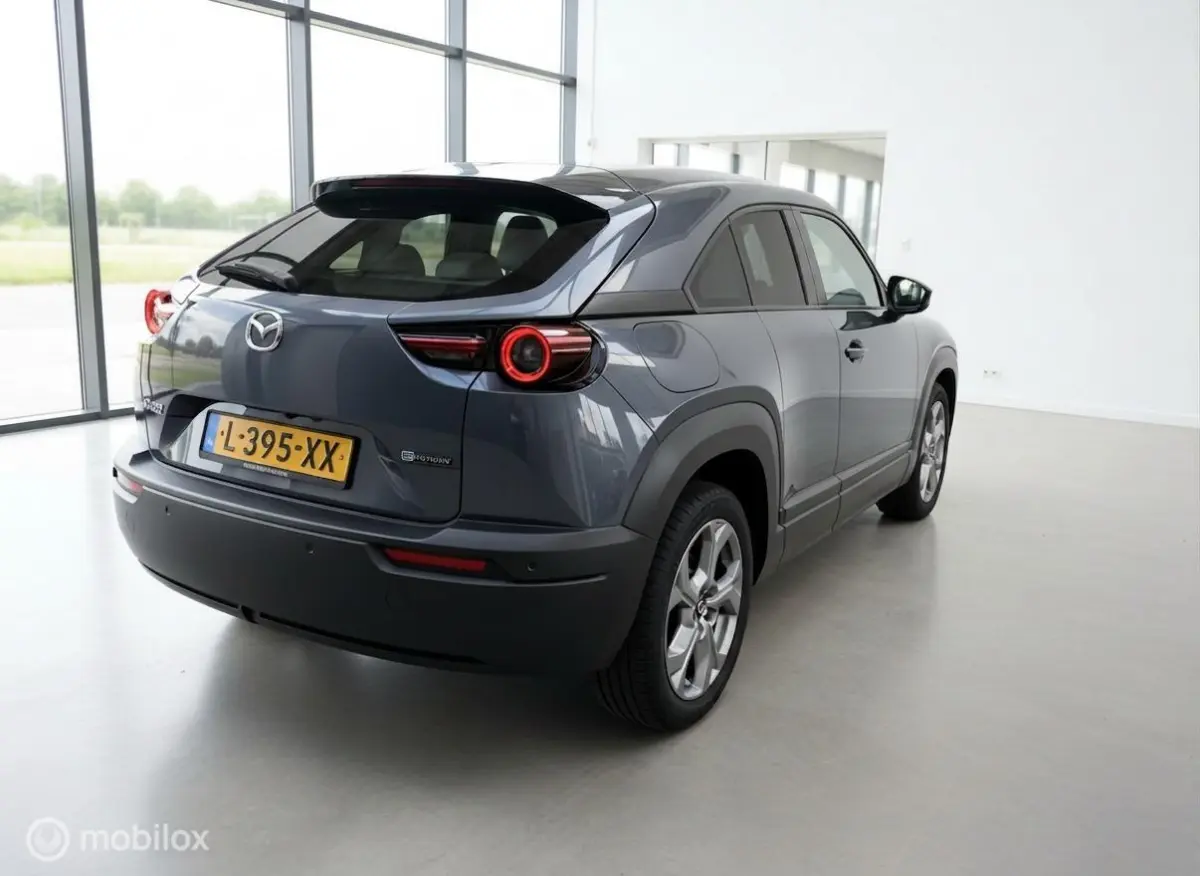 e-SkyActiv 145 36 kWh | SOH 94% MOBA | Camera | Stoel-/Stuurverwarming | 18”