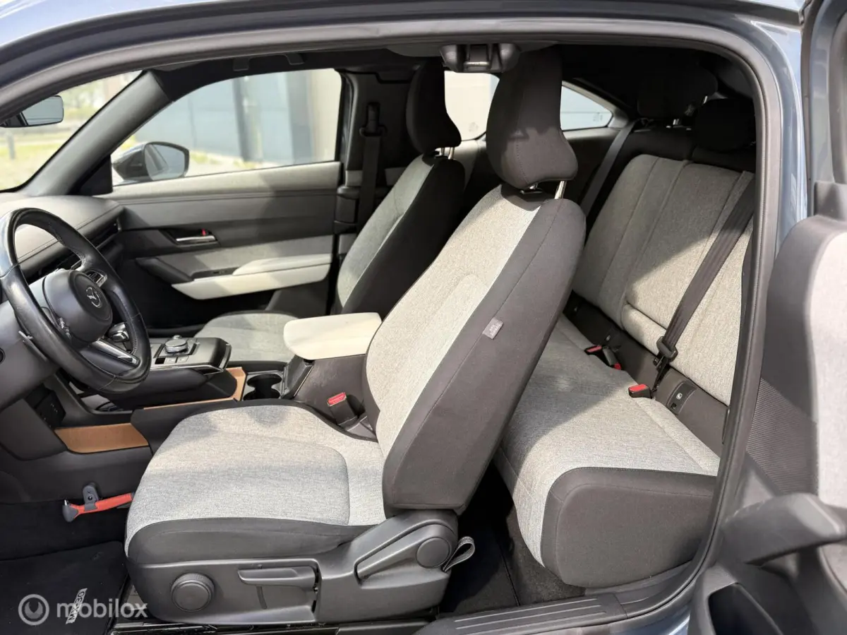 e-SkyActiv 145 36 kWh | SOH 94% MOBA | Camera | Stoel-/Stuurverwarming | 18”