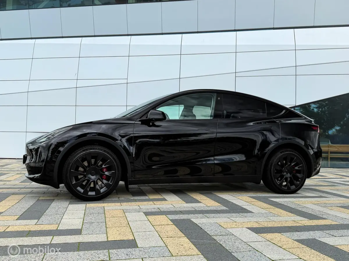 Long Range AWD 75 kWh |Autopilot