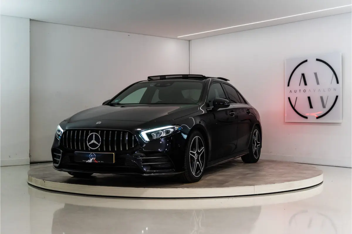 180 Business Solution AMG 136PK | A35 Optiek | Pano | Sfeer | LED | Carplay | Garantie