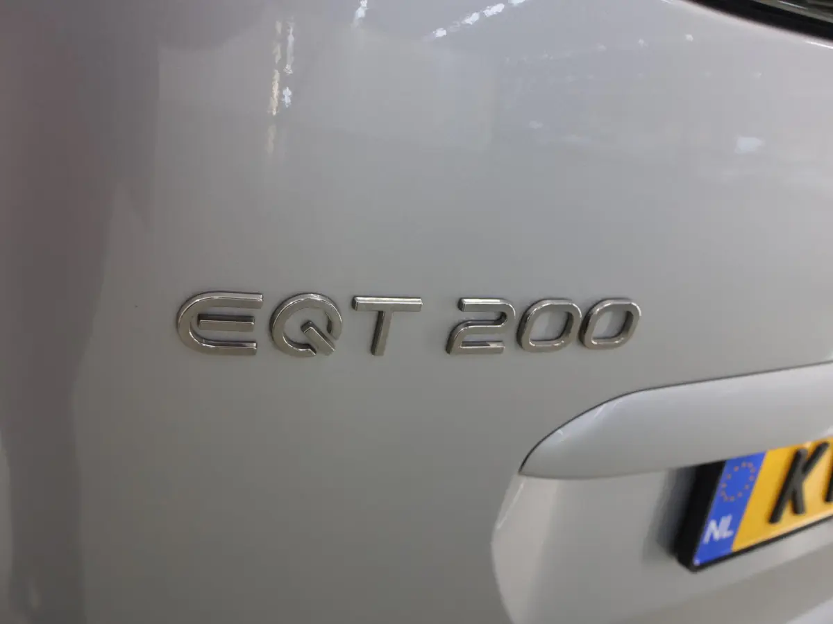 Tourer 200 L1 Premium Plus 45kWh