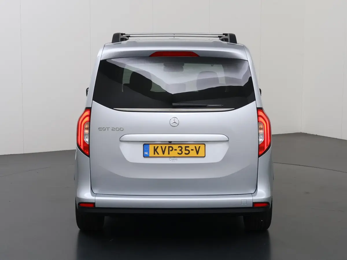 Tourer 200 L1 Premium Plus 45kWh